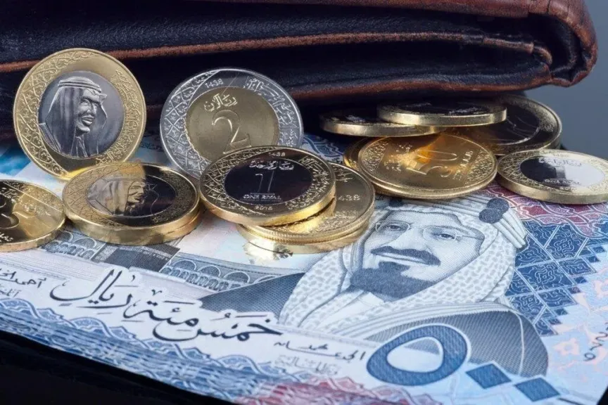 تحركات مفاجئة.. أسعار صرف الريال السعودي مقابل الجنيه المصري بداية تعاملات اليوم الإثنين 1 - 9 - 2025
